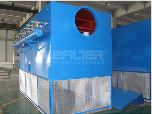 Blast furnace blower self-cleaning air filter